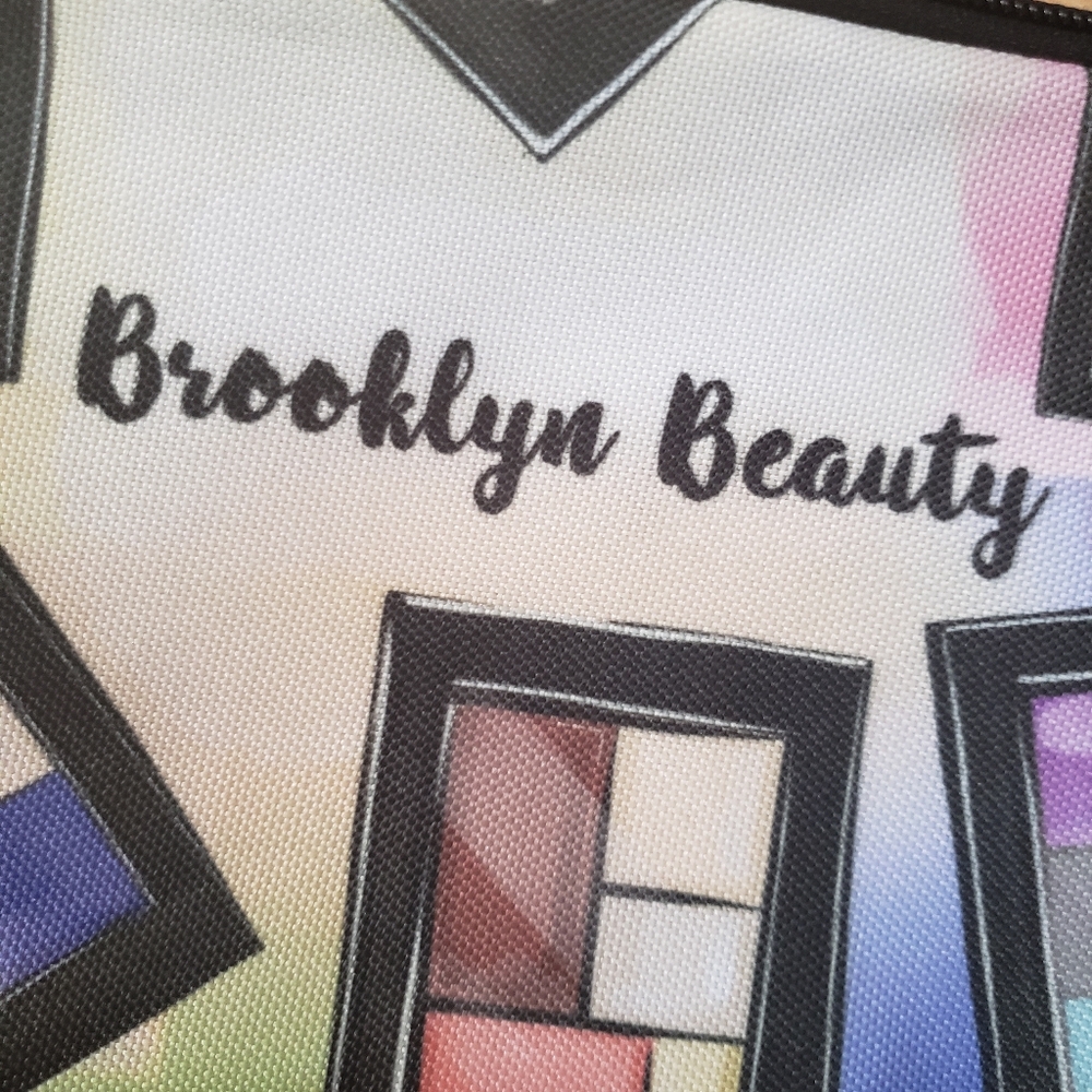 Maybelline Multicolor Cosmetic Bag - Picture 2 of 3